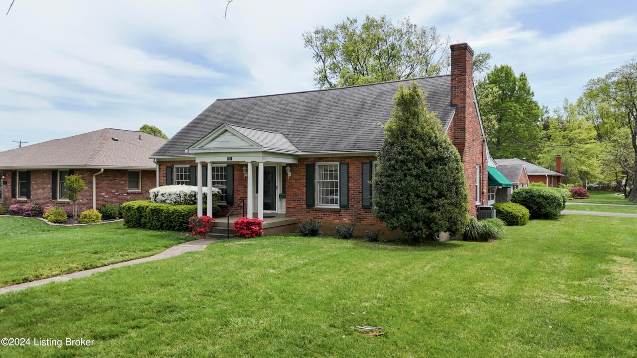 3600 Norbourne Blvd Louisville KY 40207 home for sale MLS 1659337