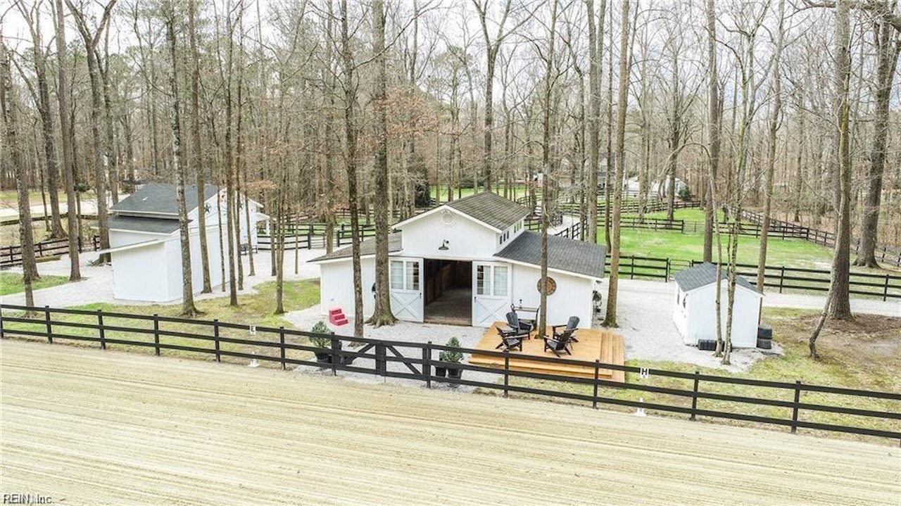 1041 Taft Rd Chesapeake VA 23322 MLS 10529915