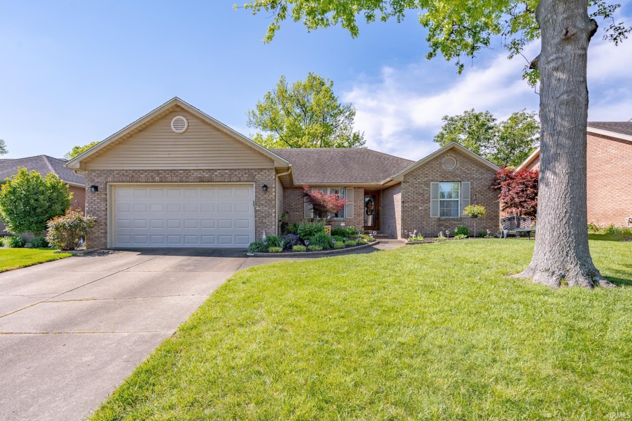 F C Tucker Emge Homes for Sale 2831 Woodside Court Evansville IN F C Tucker Emge Homes for Sale 2831 Woodside Court Evansville IN