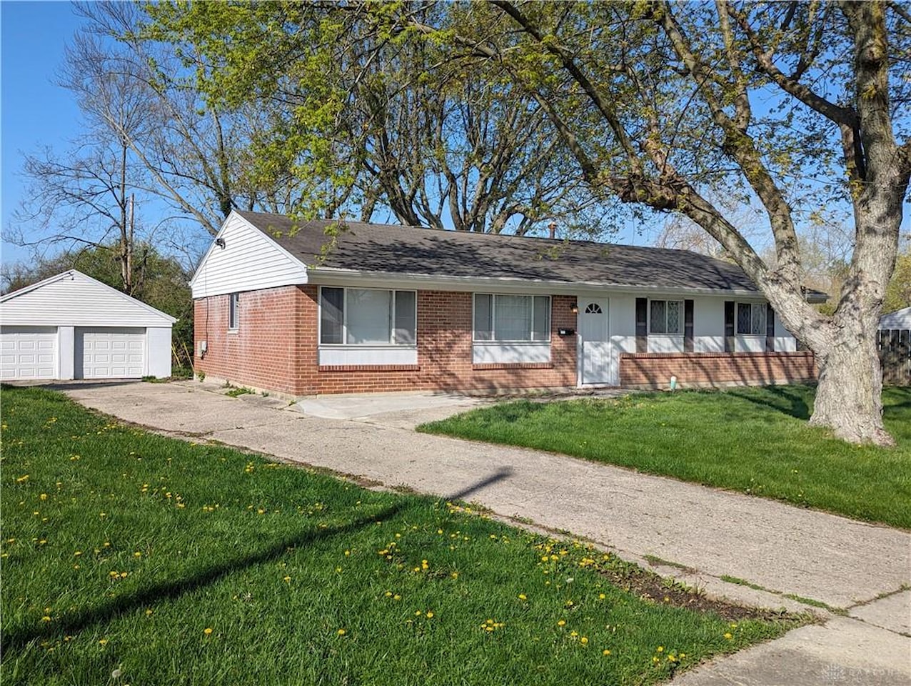 22 W Routzong Drive Fairborn, OH 45324 | MLS 909082