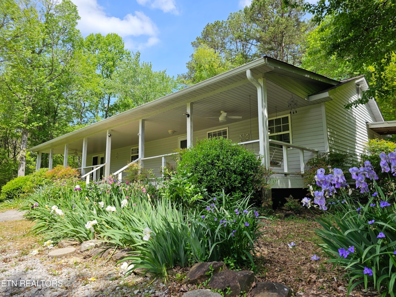 209 Old Johnston Valley Rd Kingston, TN 37763 | MLS 1261304