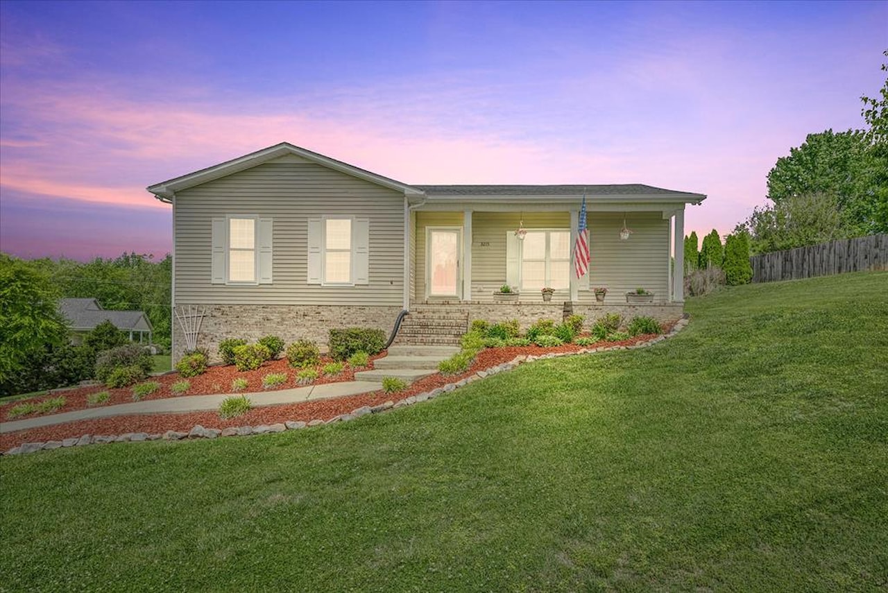 3215 Brookmeade Court Cookeville, TN 38506 MLS 227080