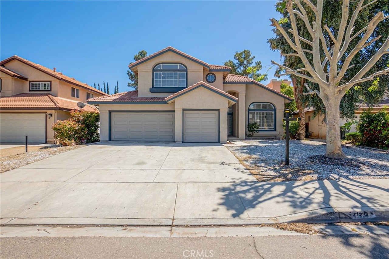 13231 Luna Rd Victorville, CA 92392 MLS CV24082590