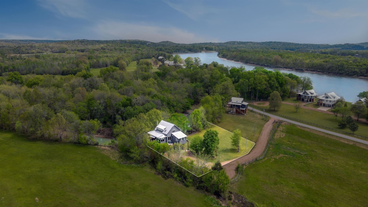 64 Creek Rd Bath Springs, TN 38311 MLS 242009