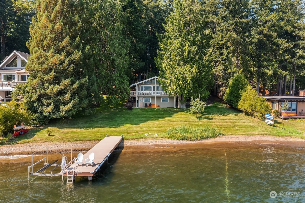 2147 Summit Lake Shore Rd NW Olympia, WA 98502 | MLS® 2234446