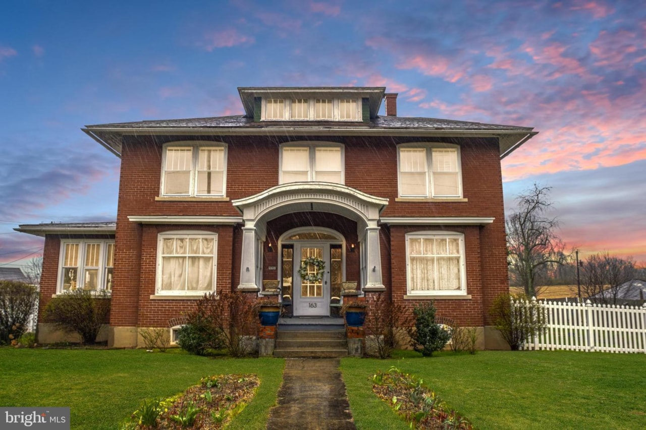 163 E Main St Millheim, PA 16854 home for sale KBB