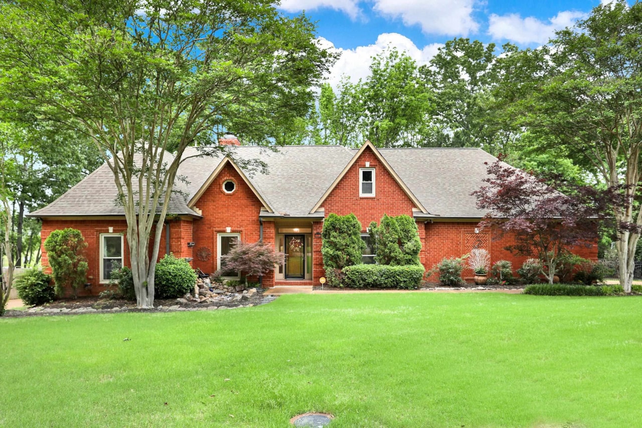 797CSearch BHHS Taliesyn homes for sale in Germantown, Collierville