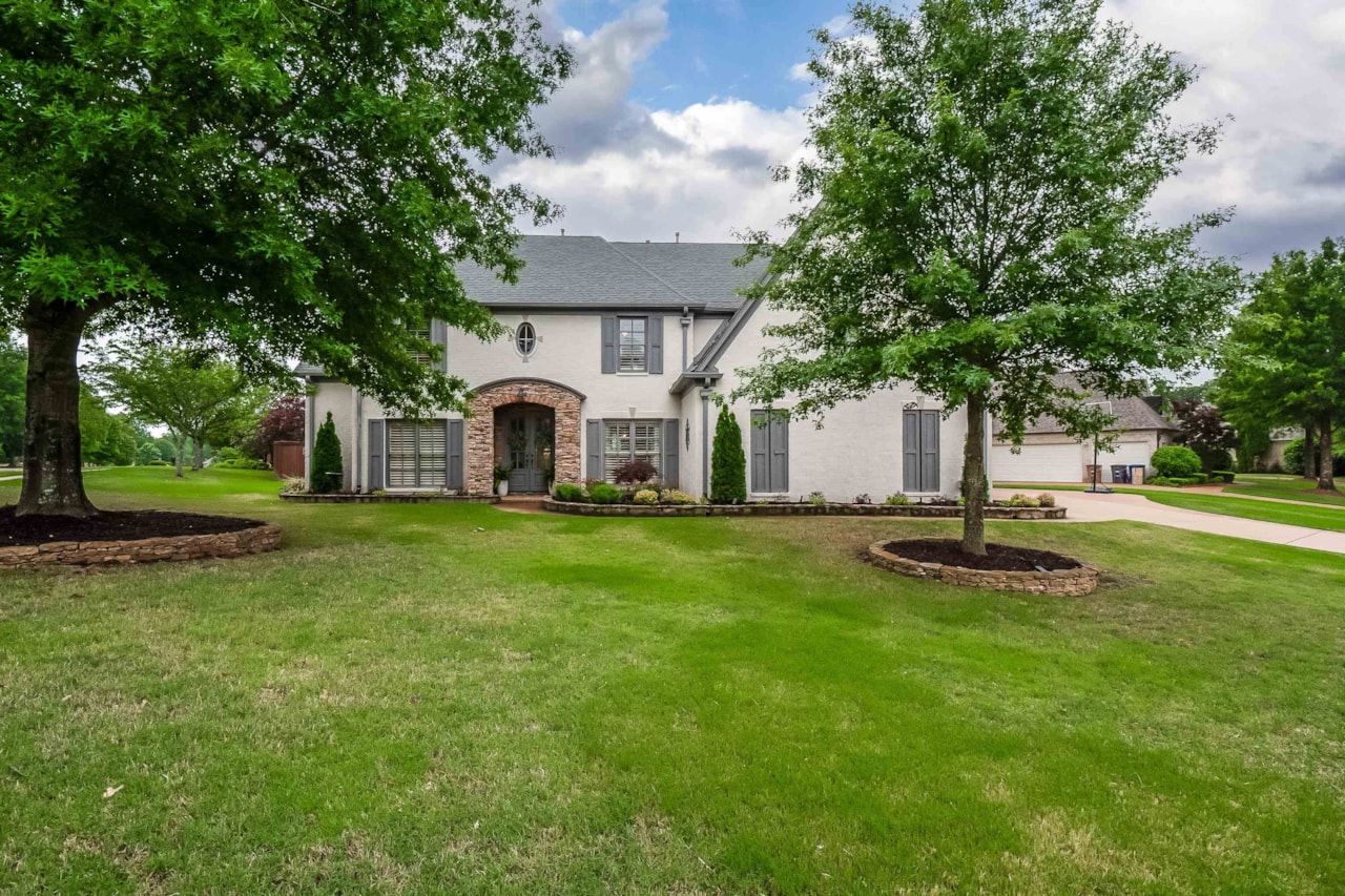 832ASearch BHHS Taliesyn homes for sale in Germantown, Collierville