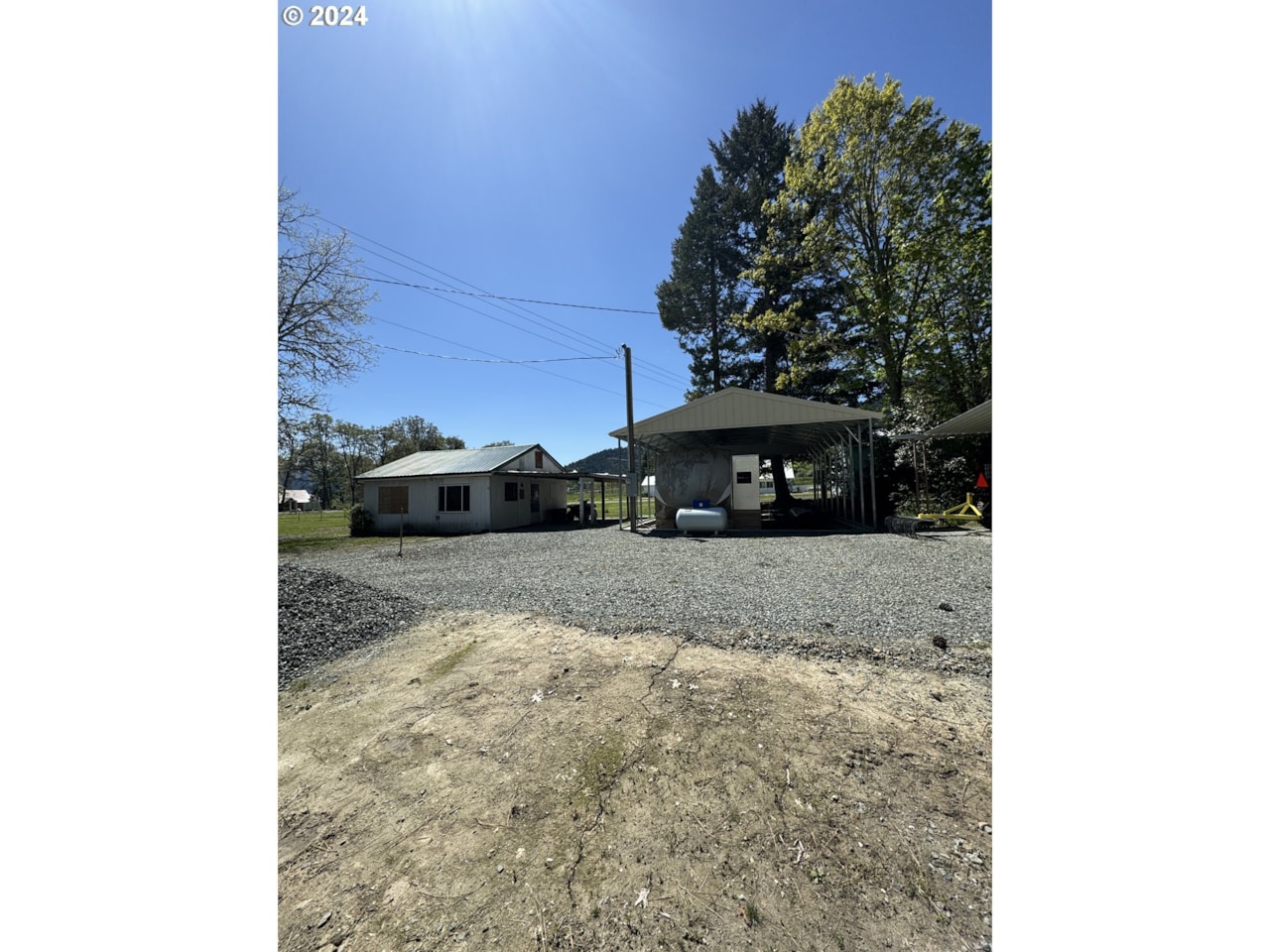 394 Upper Cow Creek RD Azalea, OR 97410 | MLS 24585711