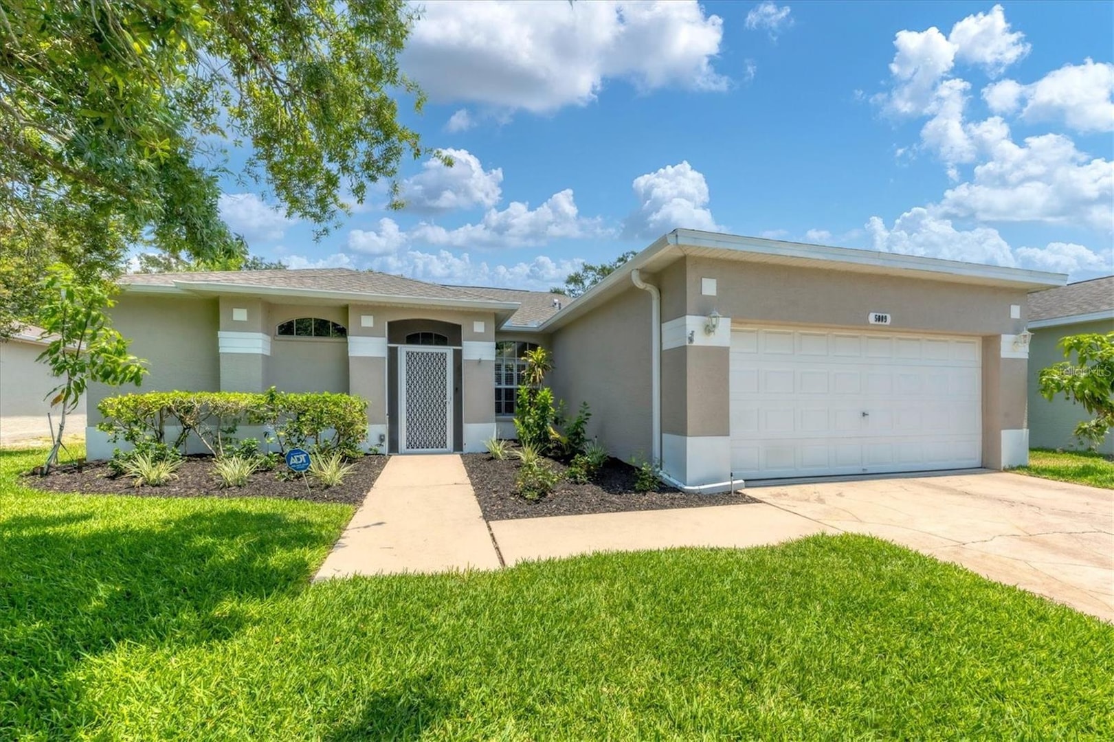 5009 44th St W Bradenton, FL 34210 Glenn Lakes Ph 2