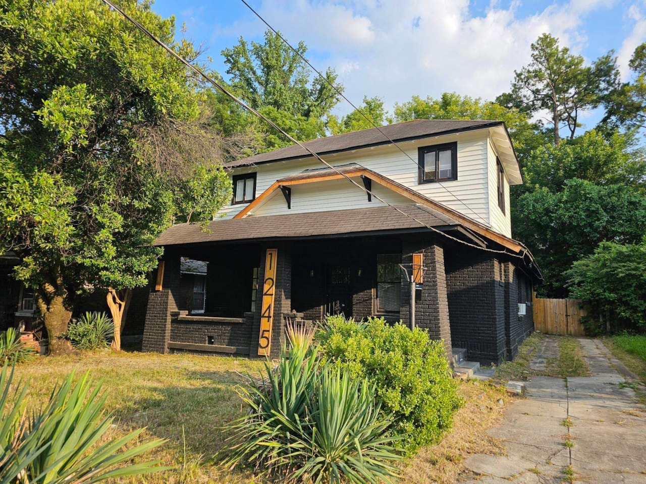 744GSearch BHHS Taliesyn homes for sale in Germantown, Collierville