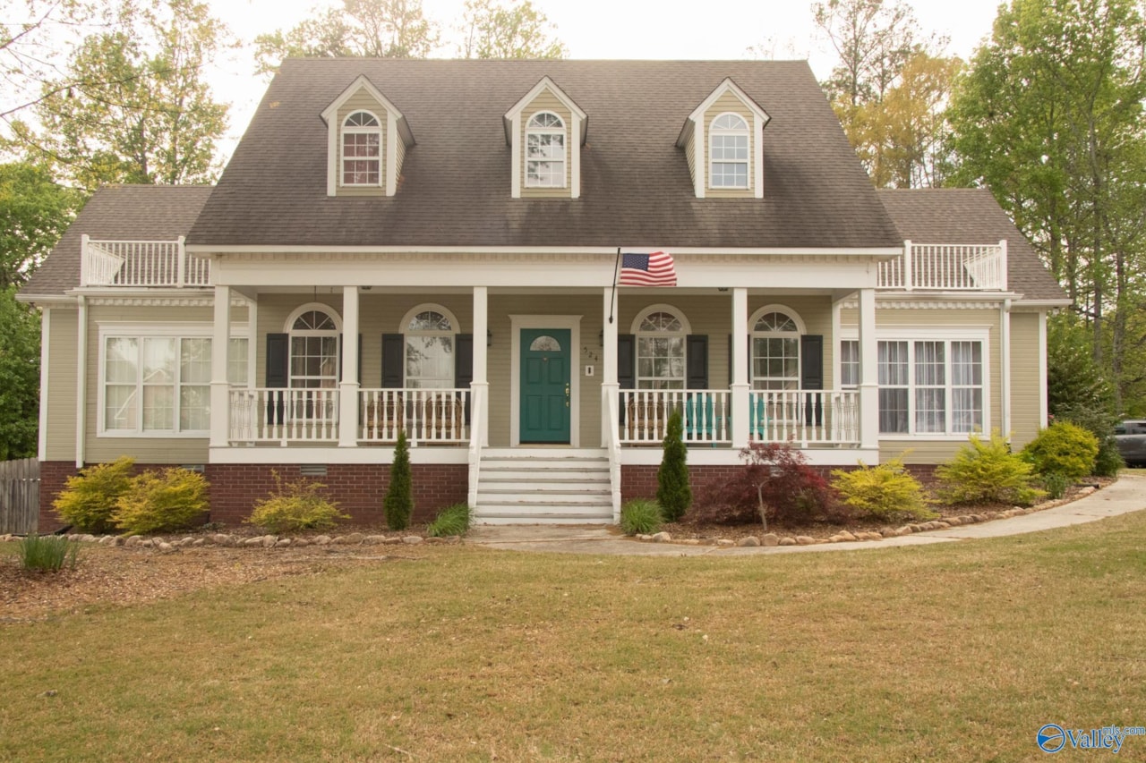 524 Mockingbird Lane Albertville, AL 35950 home for sale, MLS21858381 Relocate to