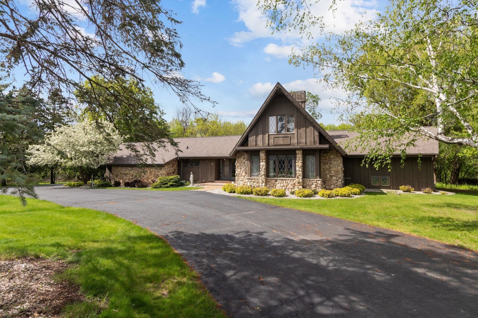 41 Meadowbrook Ct Appleton, WI 54914 MLS 50291234