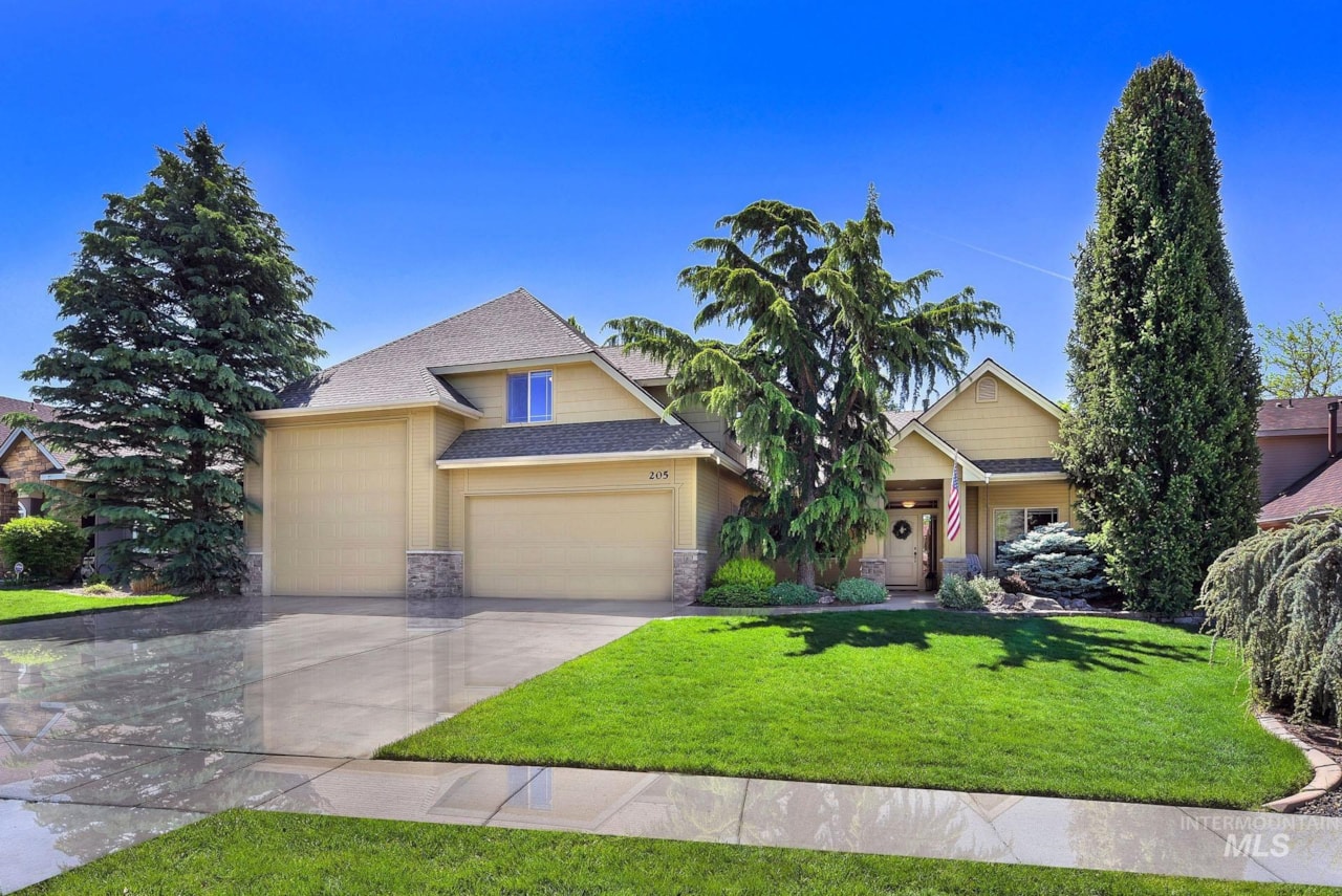 Explore Eagle, ID Real Estate home for sale for Sale