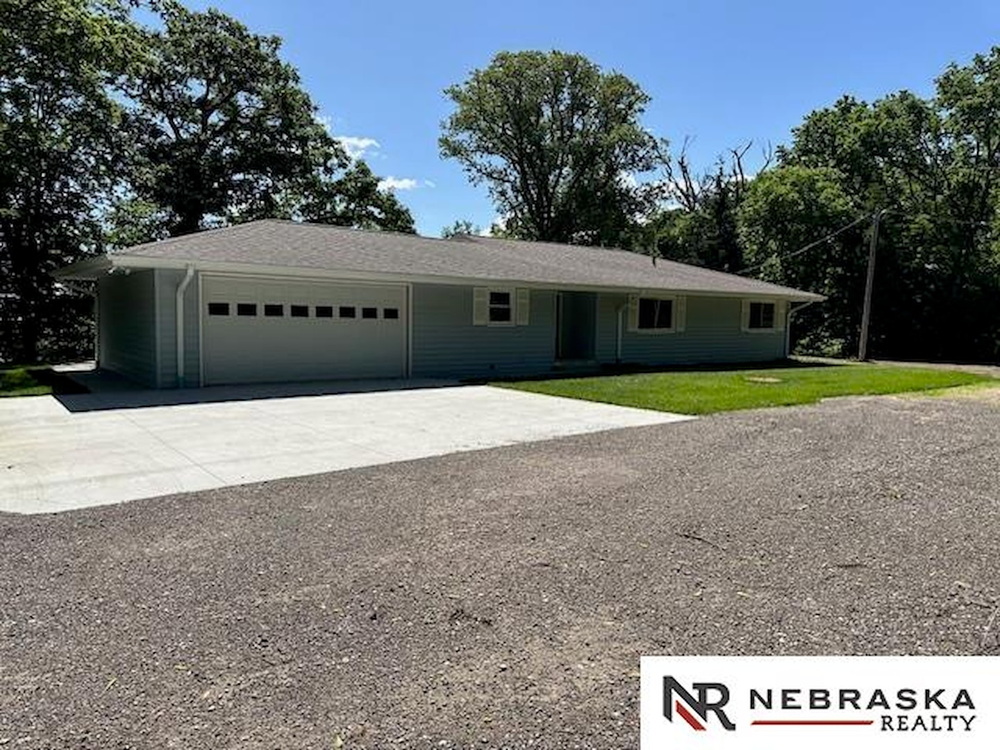 14441 North River Dr Omaha, NE 68122 | MLS 22412013