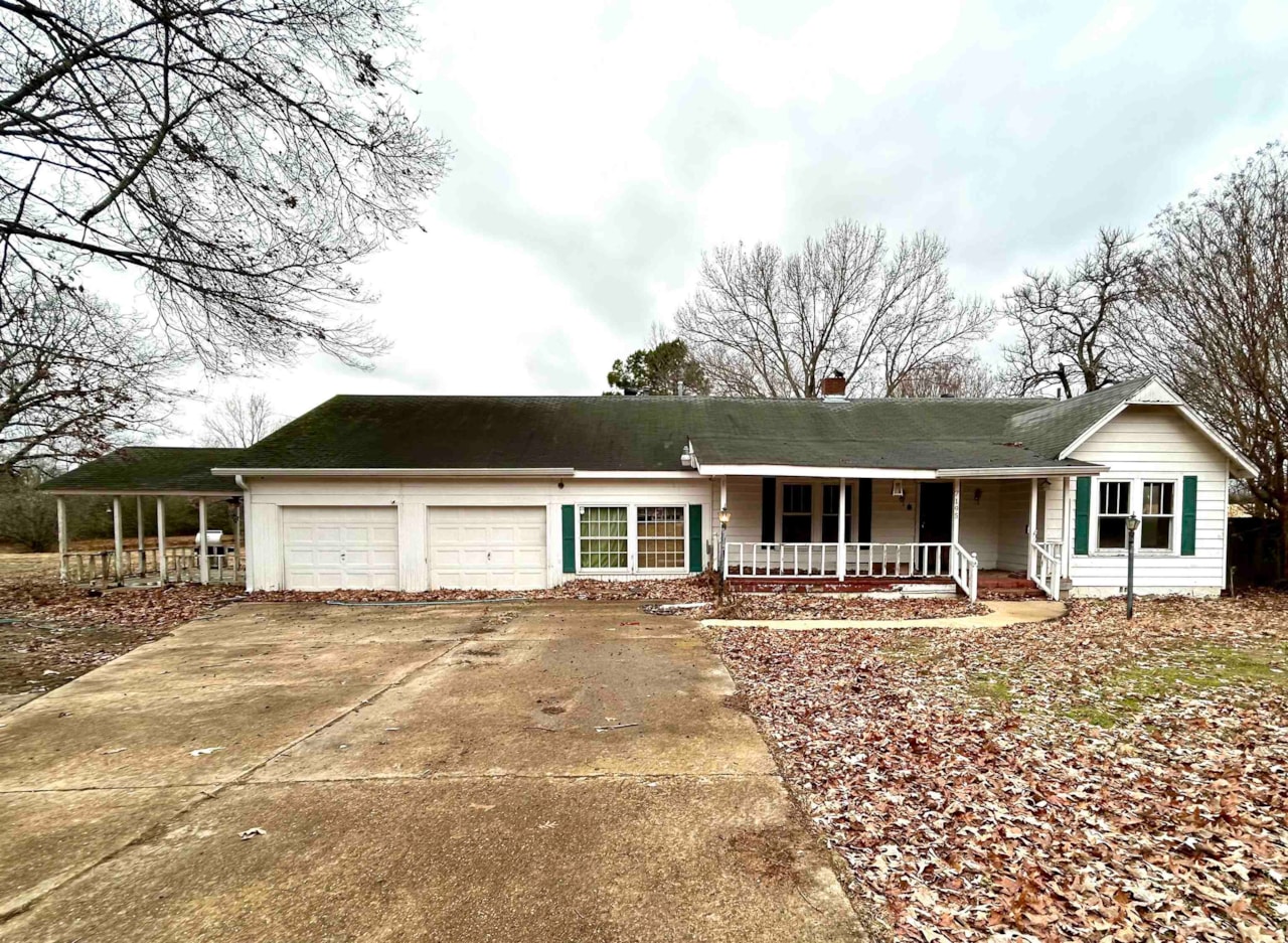 8413Search BHHS Taliesyn homes for sale in Germantown, Collierville