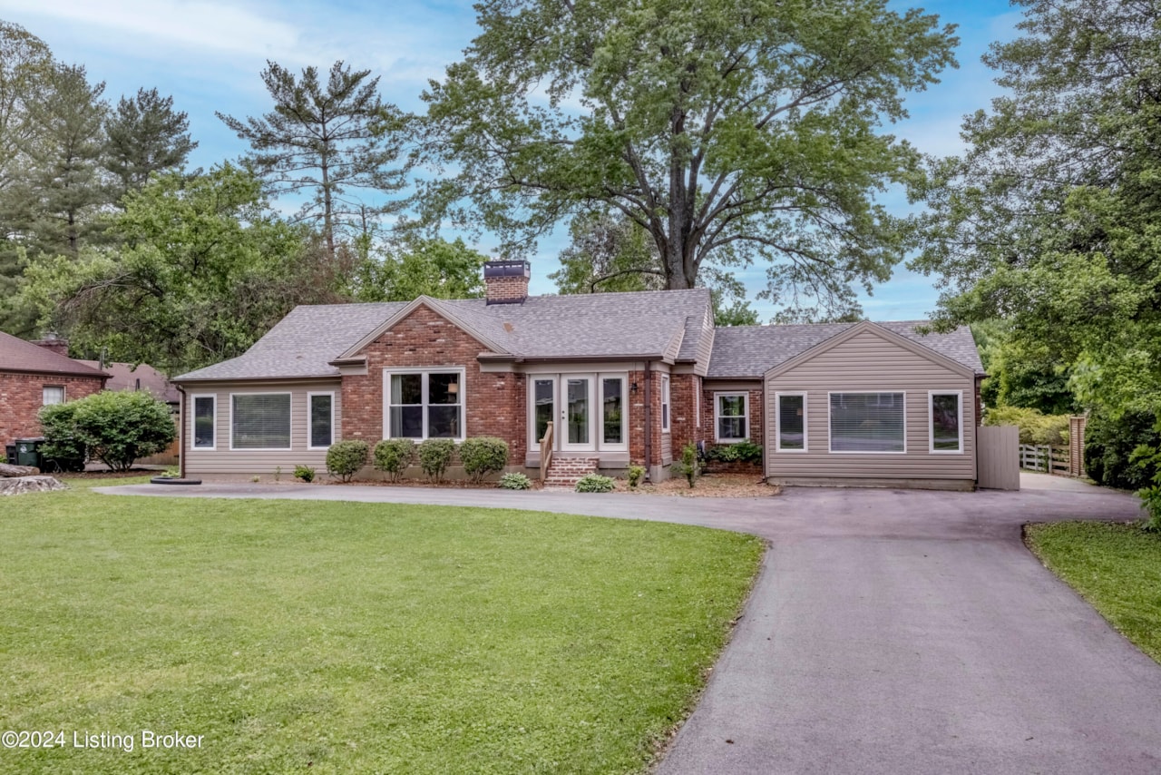 4424 Rudy Ln, Louisville, KY 40207 Windy Hills 489,000