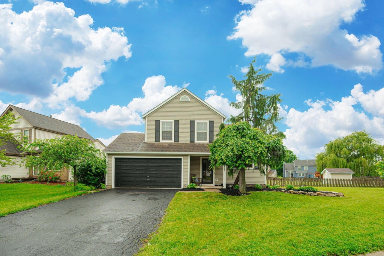 For Sale 279,000 A home for sale for sale at 7515 Hazeltine Court