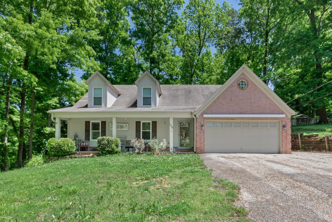 622BSearch BHHS Taliesyn homes for sale in Germantown, Collierville