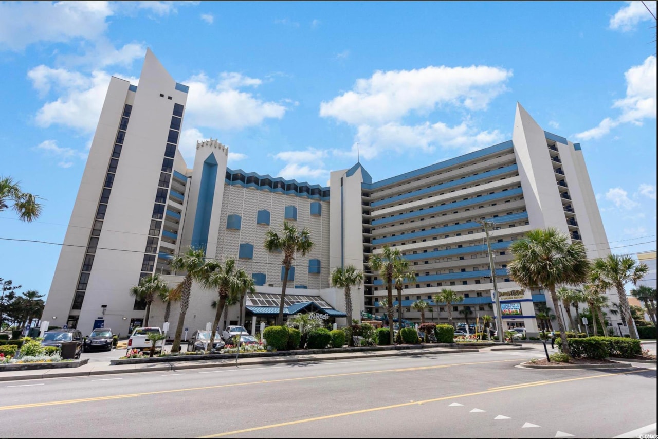 7100 N Ocean Blvd. 424 Myrtle Beach, SC 29572 MLS 2412029