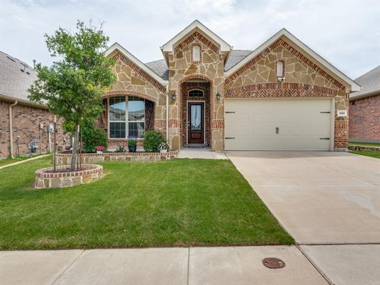 FOR SALE 9108 Bronze Meadow Drive, Fort Worth, in Copper Crk Ph 1