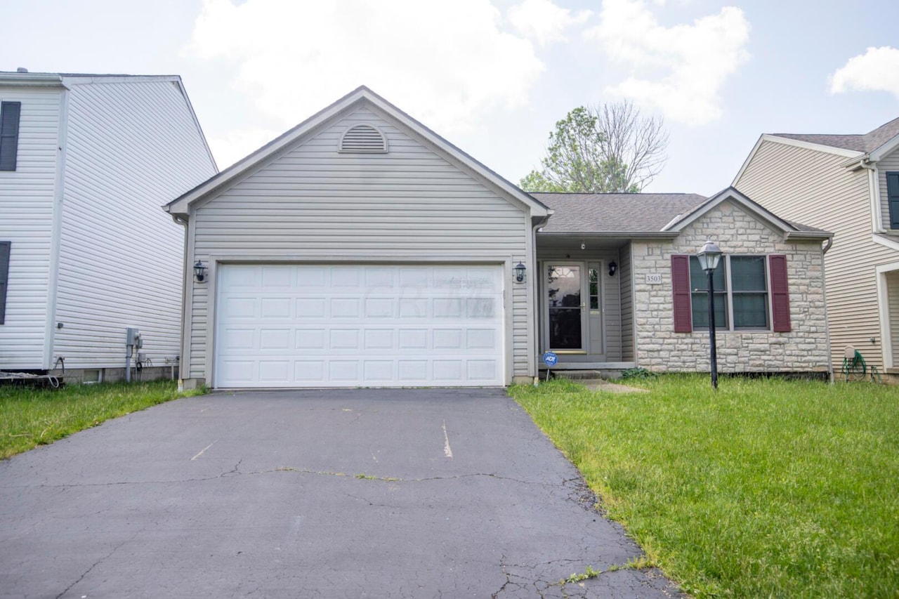 For Sale 319,000 A home for sale for sale at 3503 Blendon Bend Way