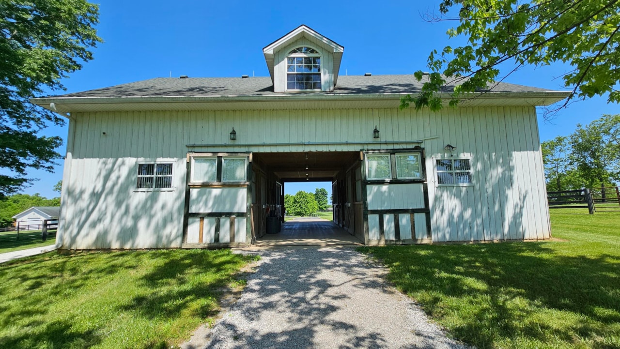 5310 Briar Hill Rd Lexington, KY 40516 MLS 24009725