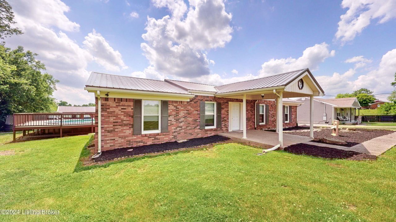 3401 Castle Hwy Pleasureville KY 40057 home for sale MLS 1661246