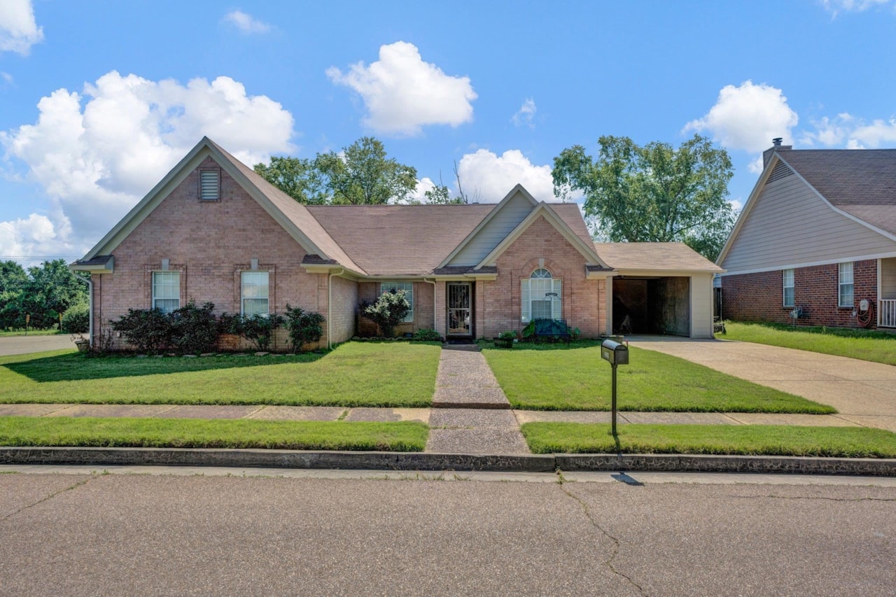 774ASearch BHHS Taliesyn homes for sale in Germantown, Collierville