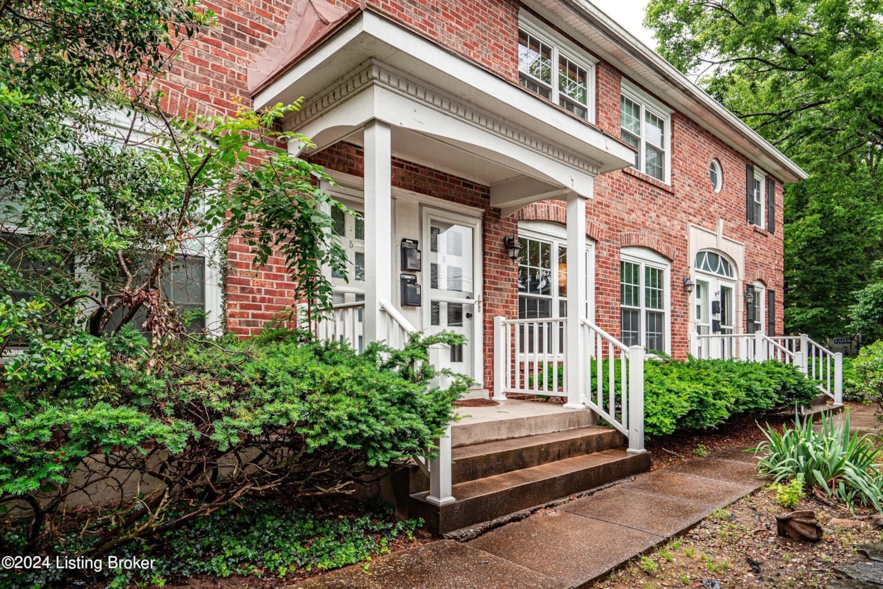 2159 Bonnycastle Ave 6 Louisville, KY 40205 MLS 1661343