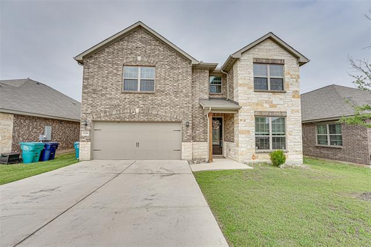 FOR SALE: 5305 Songbird Trail, Denton, in Beaver Creek Ph 3