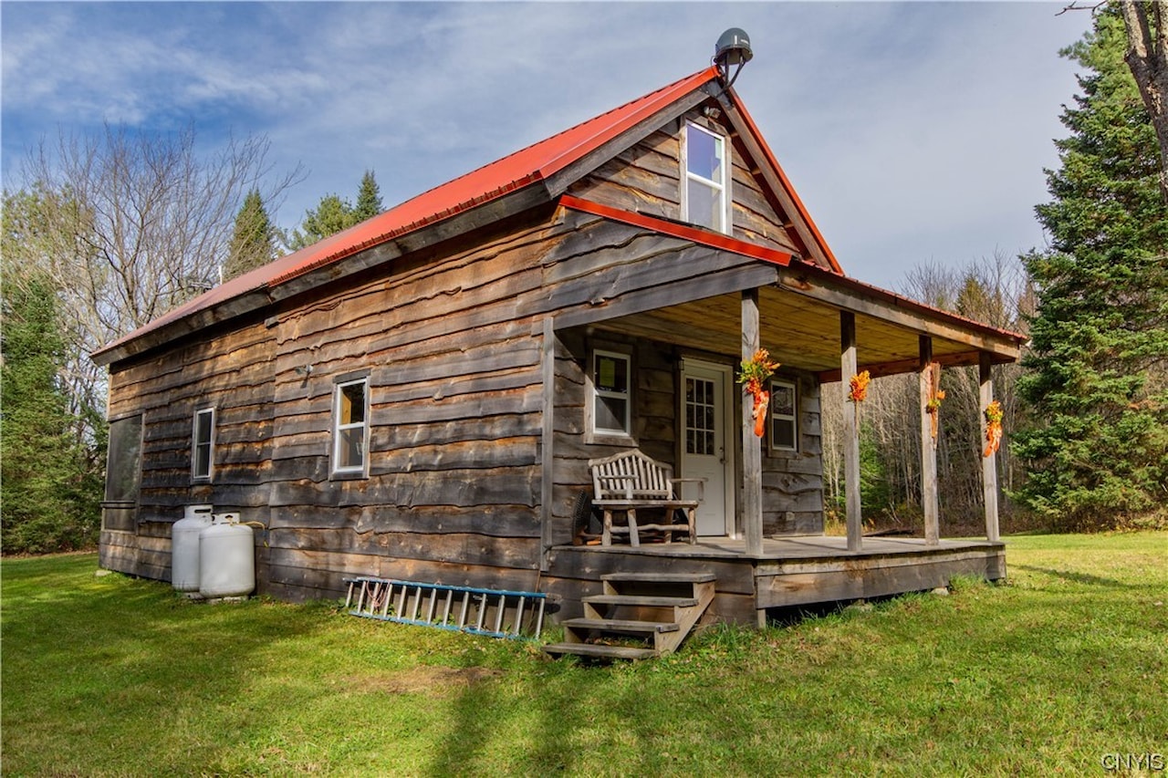 2665 Flat Rock Rd Lowville, NY 13367 MLS S1499981