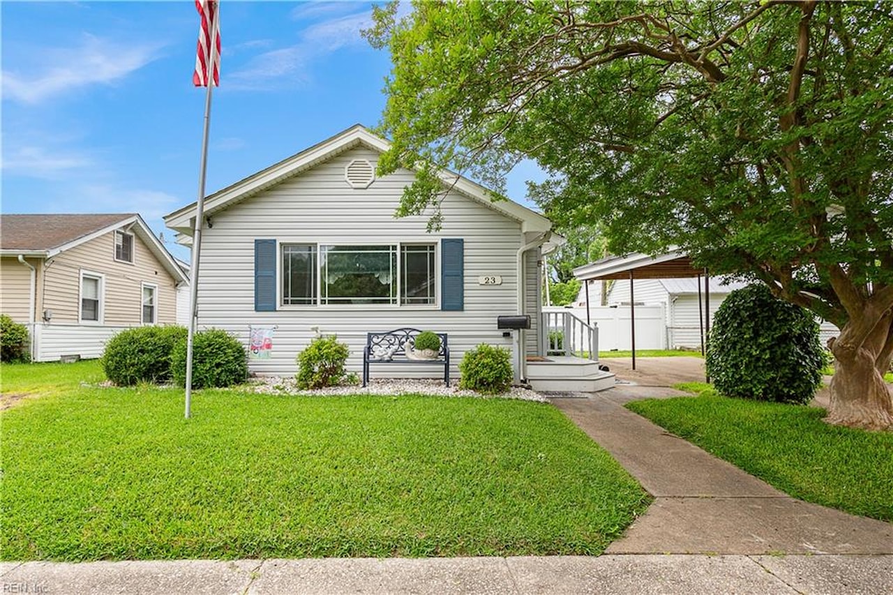 home for sale in Cradock Portsmouth VA 23702 MLS 10533970