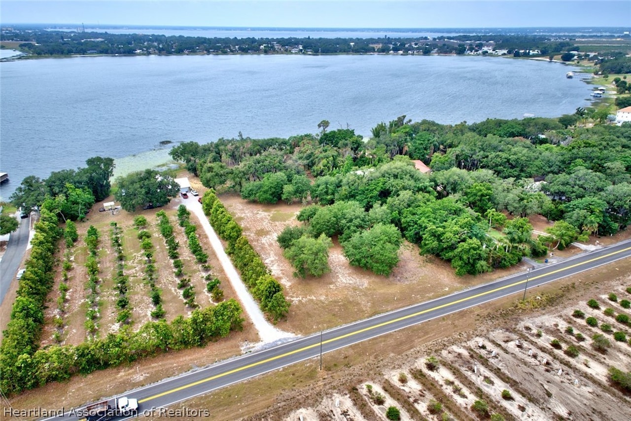 2337 Arbuckle Creek Rd Sebring, FL 33870 MLS 305457