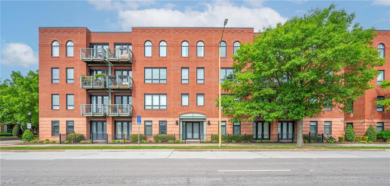 423 Saint Pauls Blvd 1E Norfolk, VA 23501 home for sale, MLS10534090