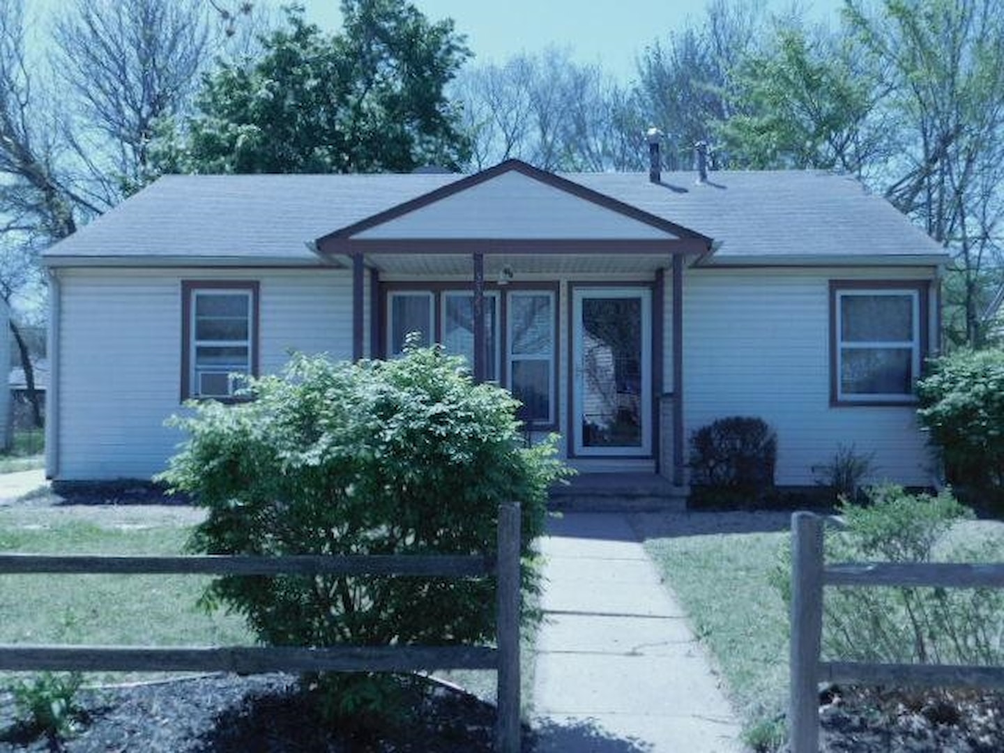 Homes for Sale in 5323 E Murdock St Wichita, KS