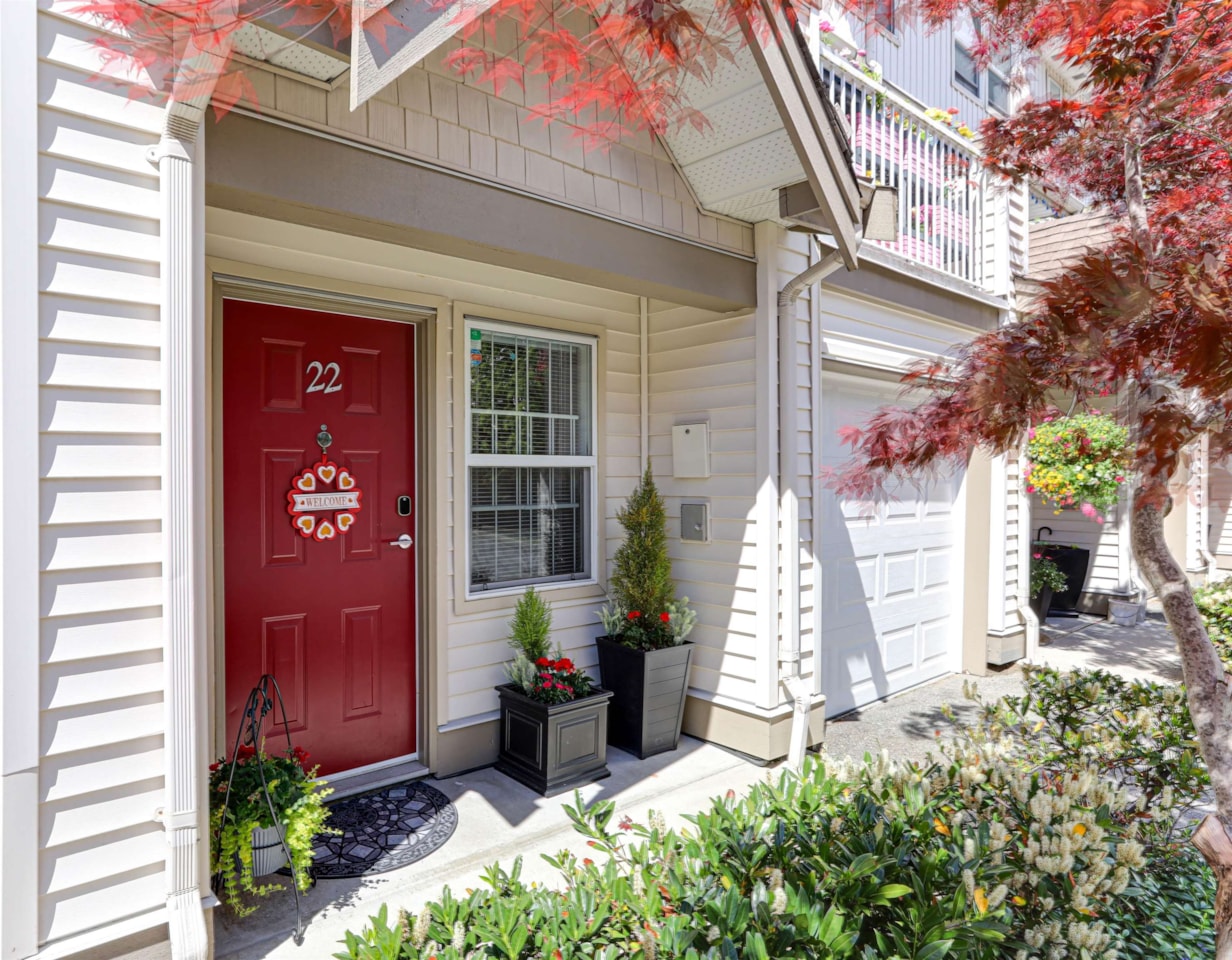 1260-riverside-drive-22-port-coquitlam-bc-v3b-8c7-mls-r2888081