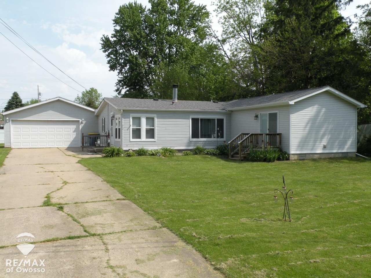 212 Cherry St Corunna, MI 48817 | MLS 50143709