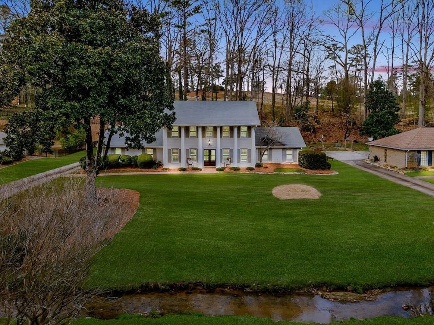 1225 Oakhaven Drive, Roswell