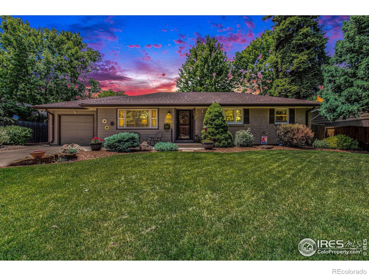 3083 S Jasmine St Gaiser Holly Hills, Denver, CO 80222 MLS® IR1010897 Denver home for sale