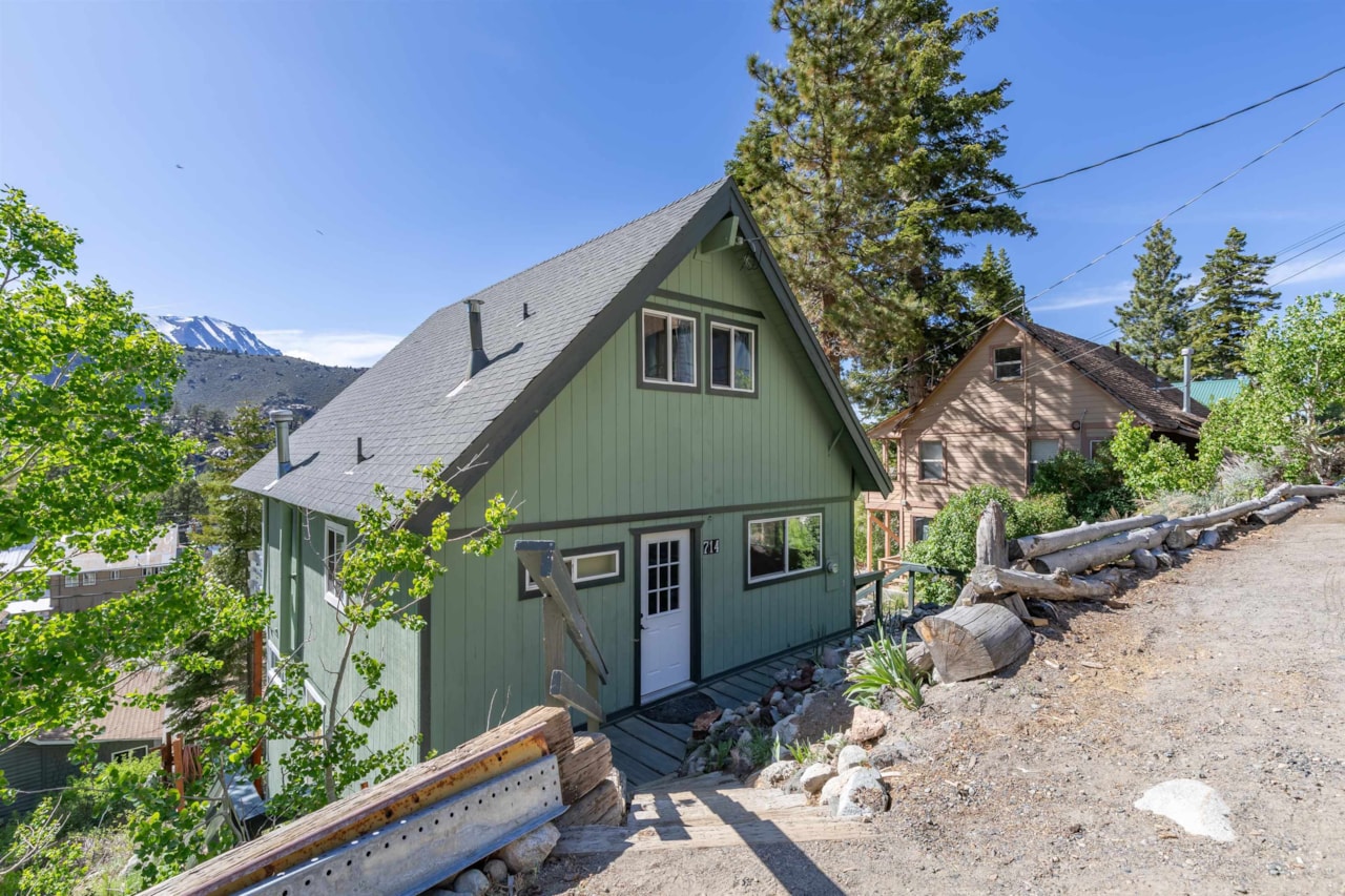 174 Lakeview Dr June Lake, CA 93529 MLS 240313