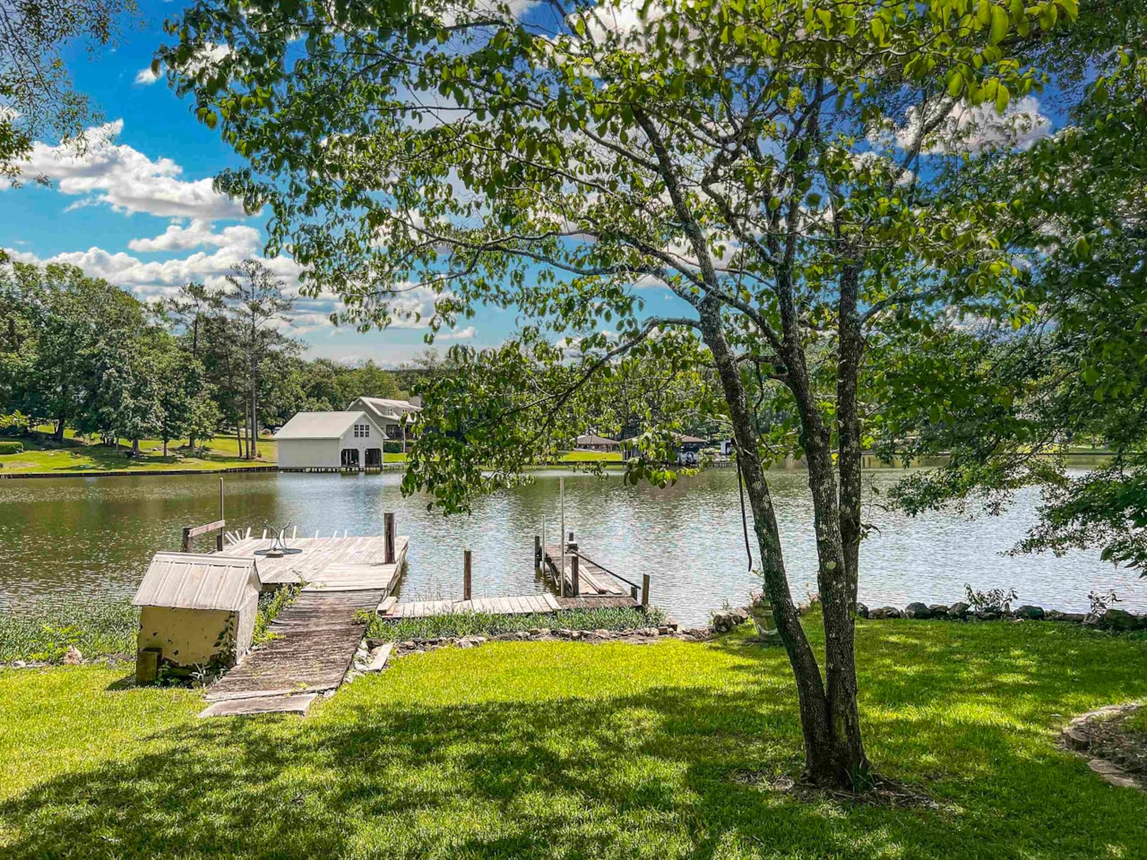 386 Possum Point Drive Eatonton, GA 31024 MLS 66379