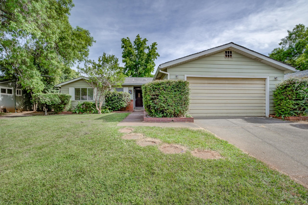 2301 Jonquil Way Redding, CA 96002 MLS 242478