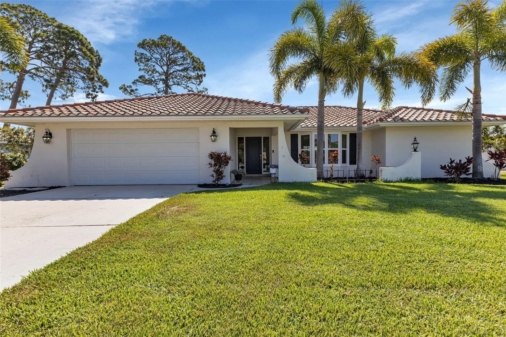 2212 Lakewood Dr Nokomis, FL 34275 Sorrento East Unit5