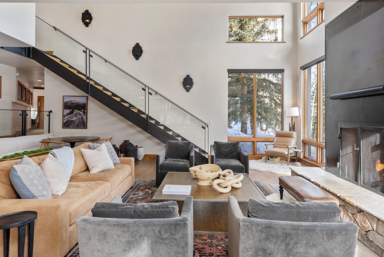 Luxury Mountain Living at 101 Benchmark Dr: A Premier Telluride Estate — photo 5
