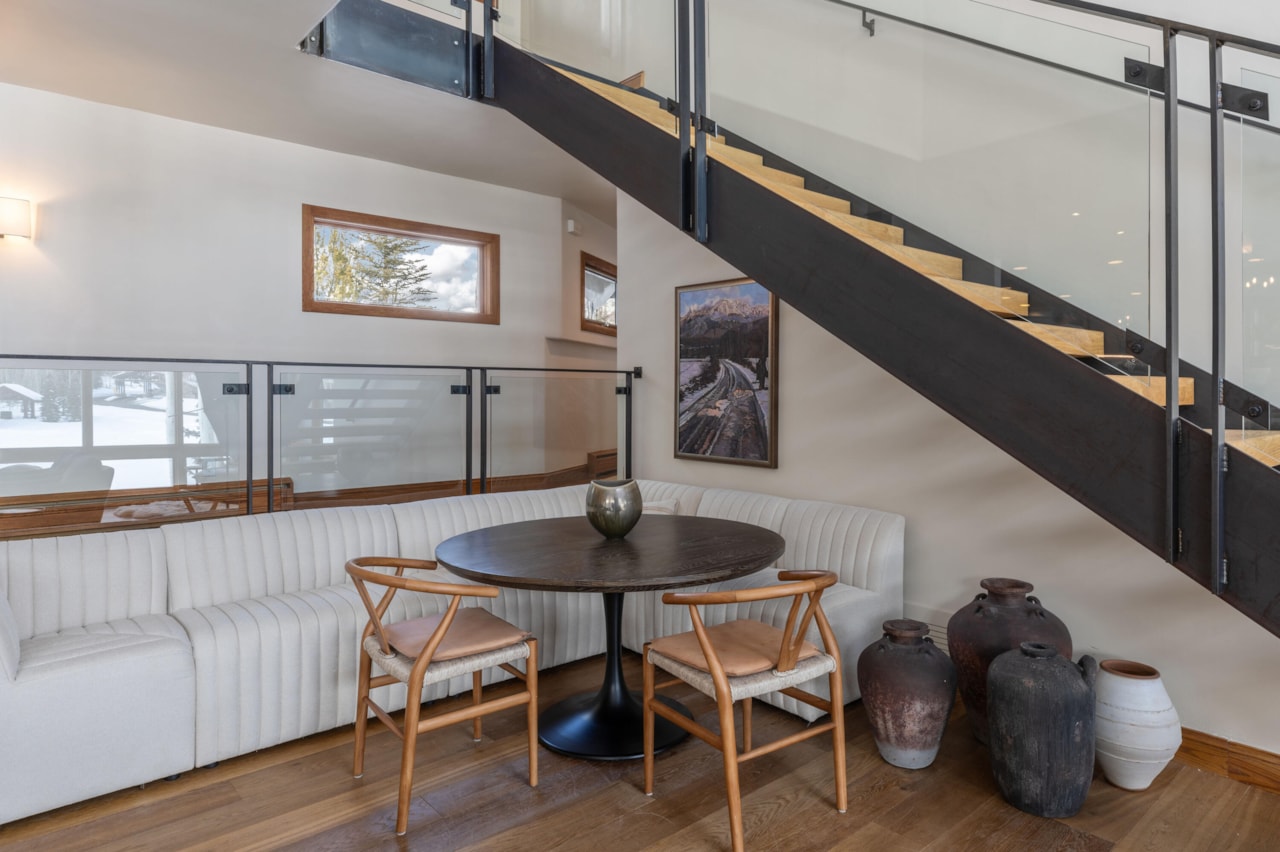 Luxury Mountain Living at 101 Benchmark Dr: A Premier Telluride Estate — photo 6