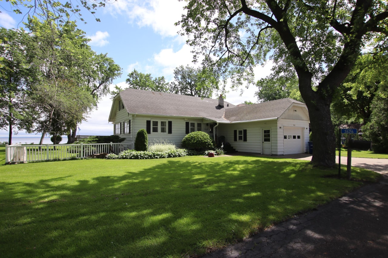 3626 Edgewater Ln Black Wolf, WI 54902 MLS 1878259