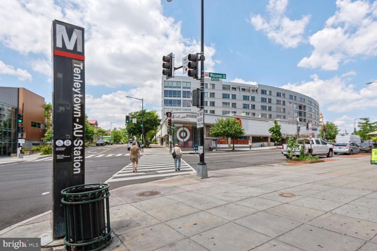 4101 Albemarle St NW 410 Washington, DC 20016 home for sale American