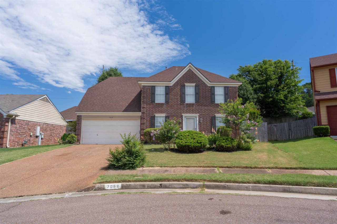 792DSearch BHHS Taliesyn homes for sale in Germantown, Collierville