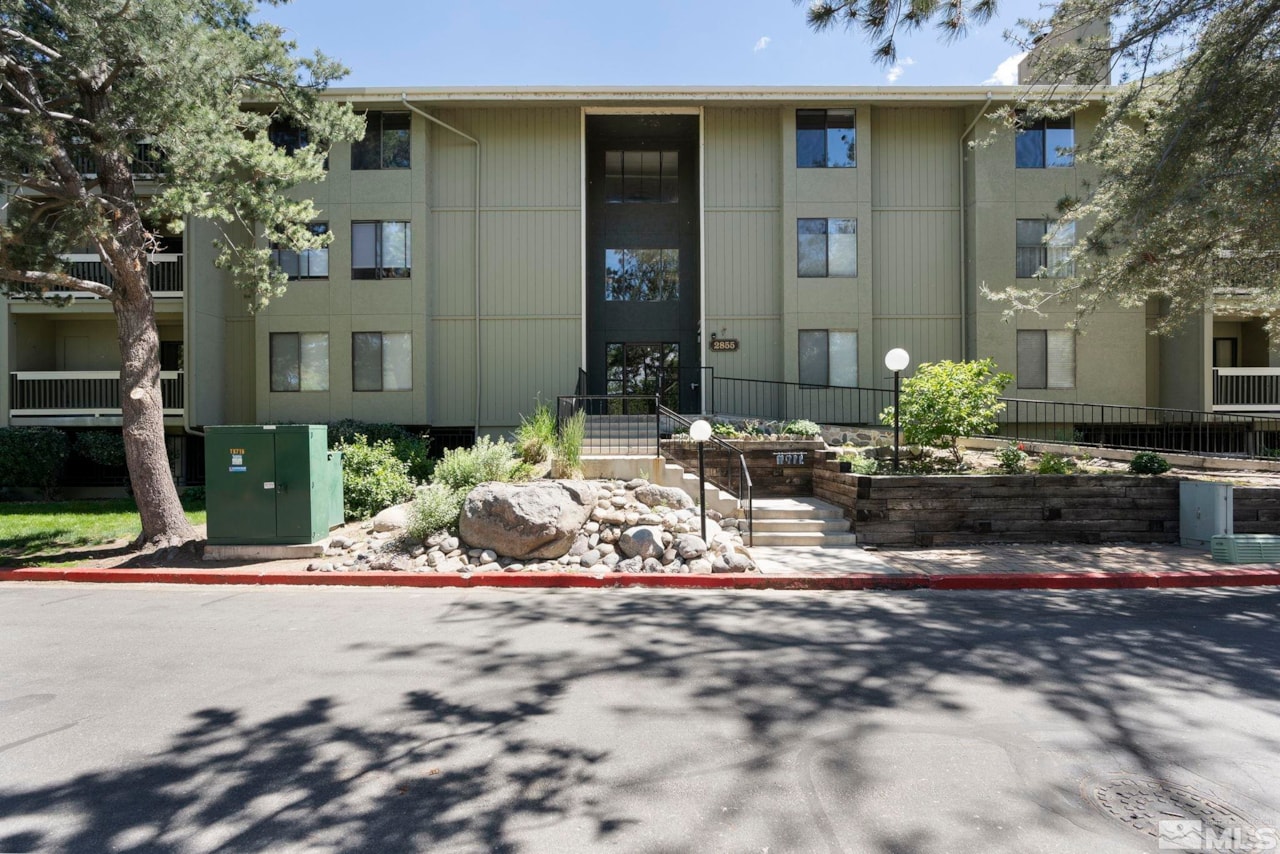 2855 Idlewild Drive, Reno, NV 89509 PHOTOS MLS 240007099